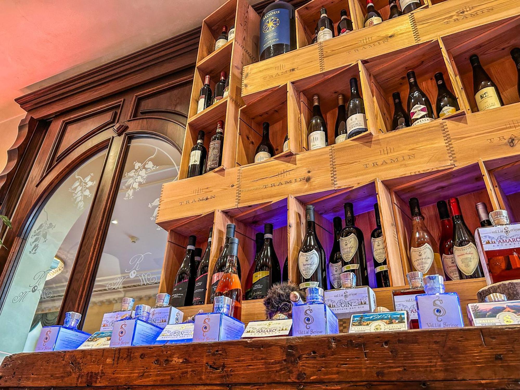 Hotel Moderno Restaurant Serina  Ngoại thất bức ảnh